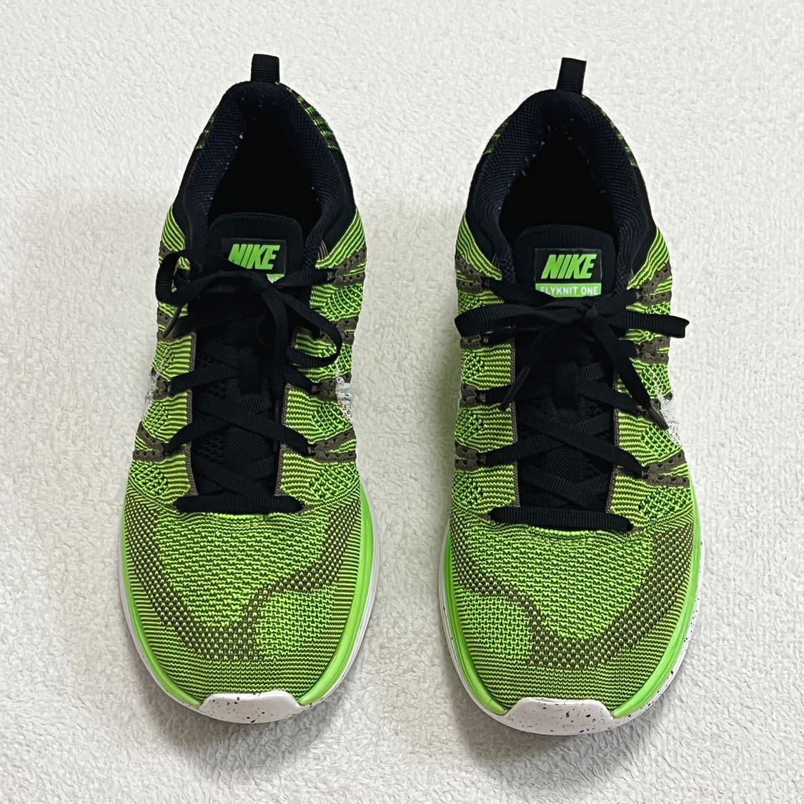 나이키 플라이니트 루나1+ 일렉그린 상품이미지4