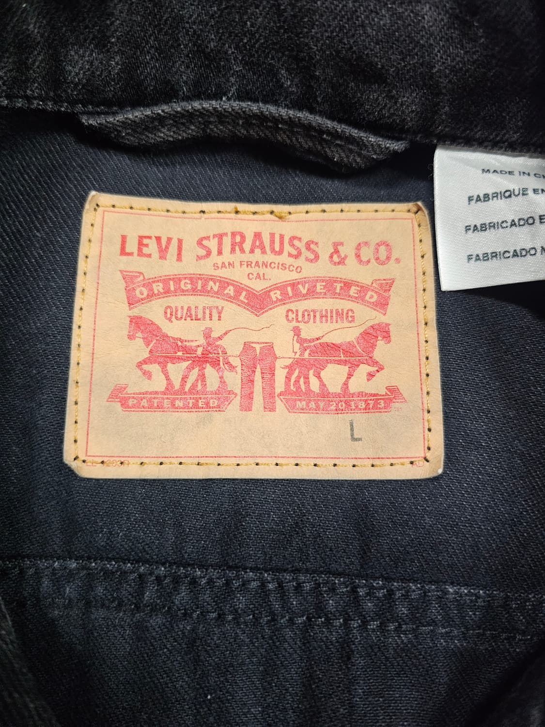 리바이스 블랙데님 트러커 105 사이즈감  상품이미지3