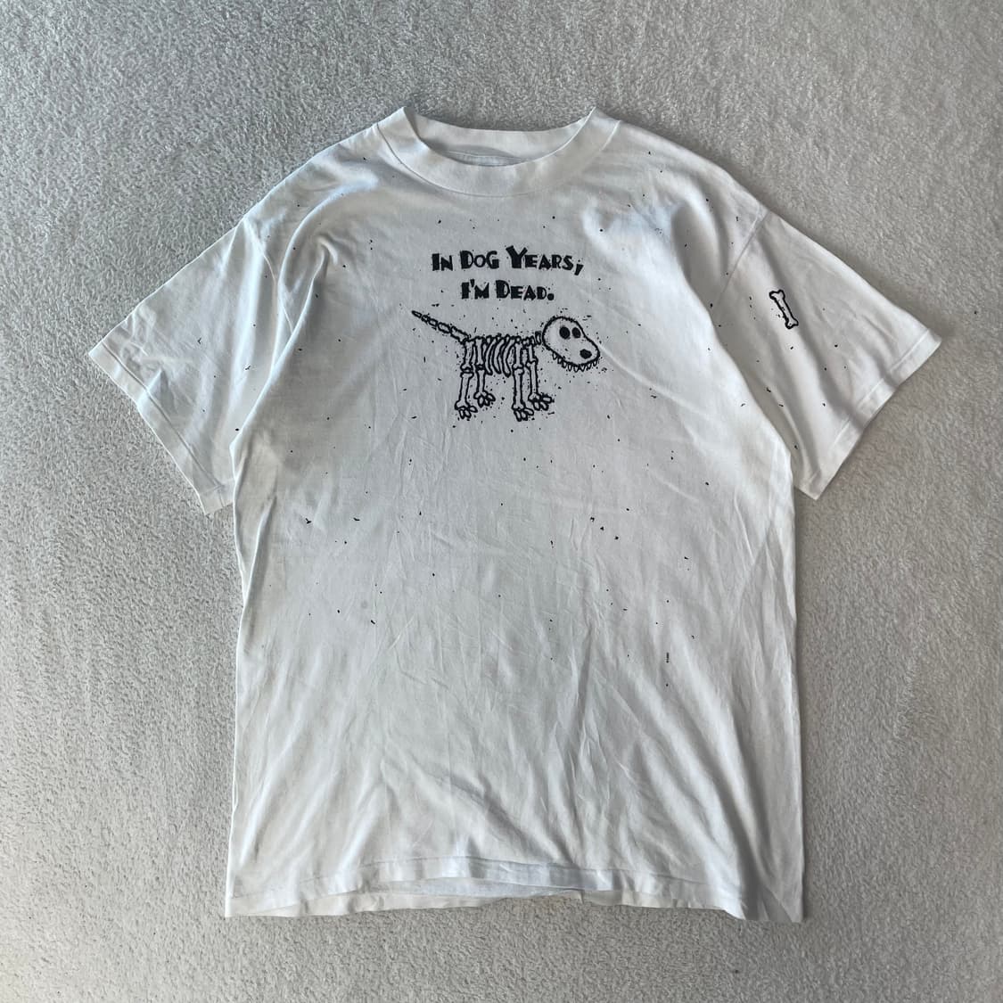 90s In Dog Years, I’m Dead 싱글스티치 반팔 티셔츠  상품이미지1