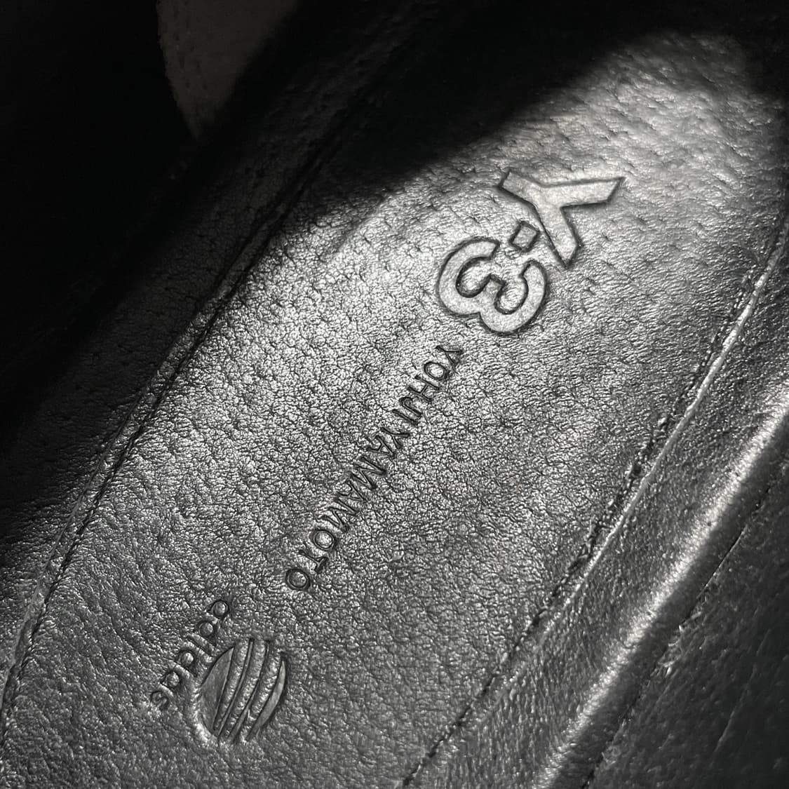 와이쓰리 (Y-3 Yohji Yamamoto) 상품이미지9