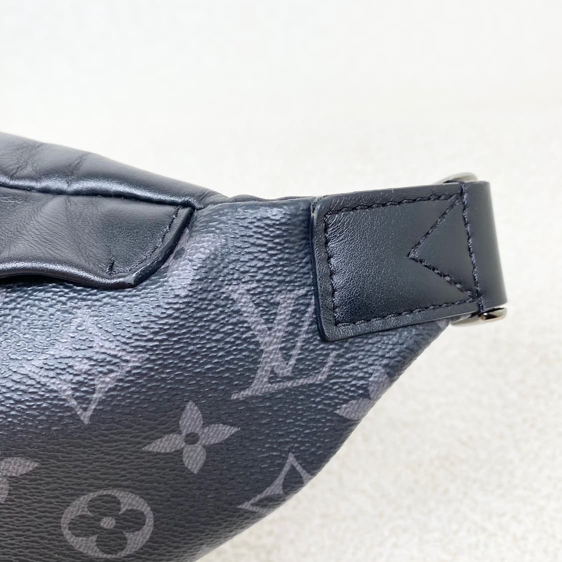 루이비통 크로스백 디스커버리 범백  상품이미지9