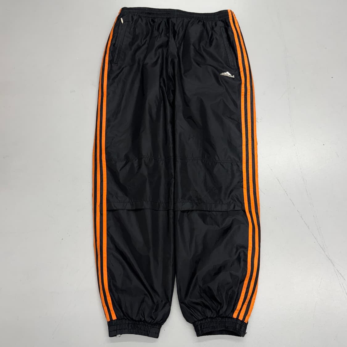 아디다스 00s 삼선 올드스쿨 바람막이 조거 트랙팬츠 상품이미지2