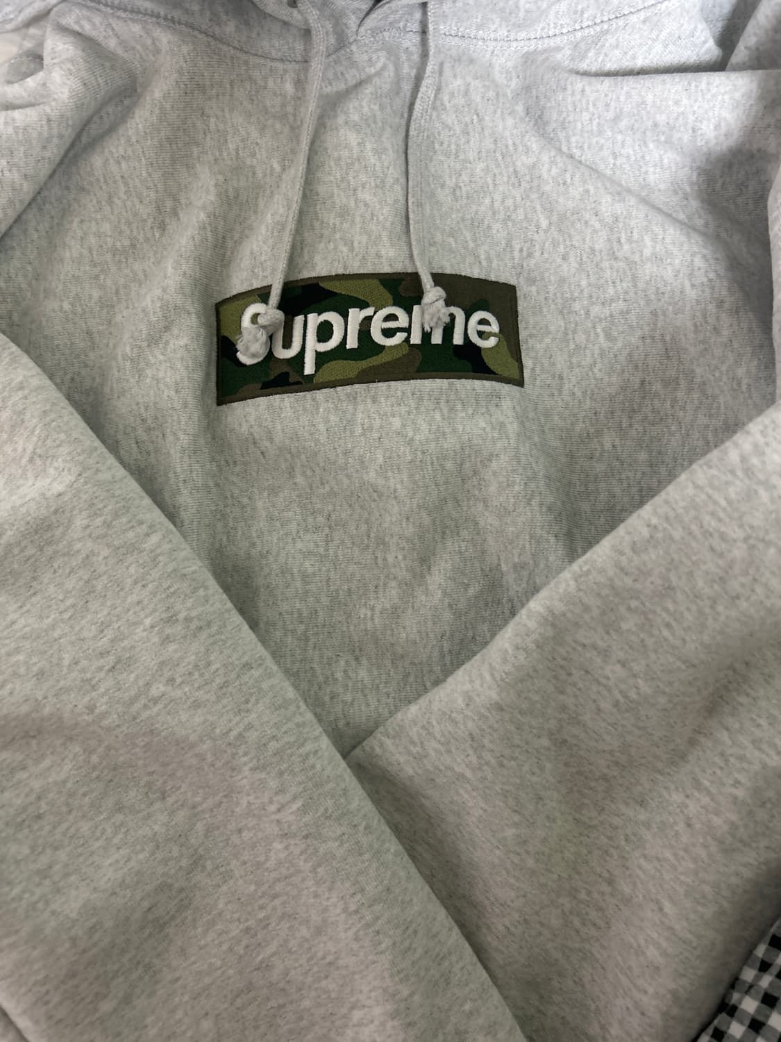 슈프림 카모박 후드티 상품이미지3