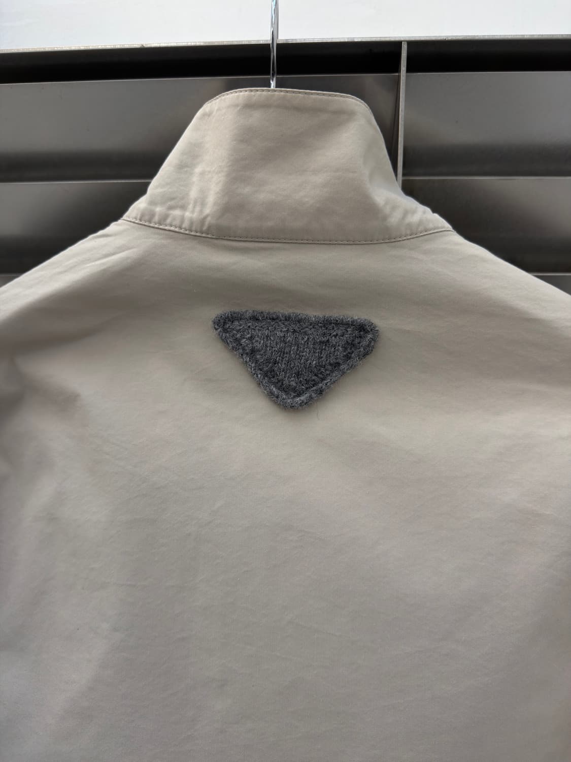 프라다 23ss cotton blouson 상품이미지3