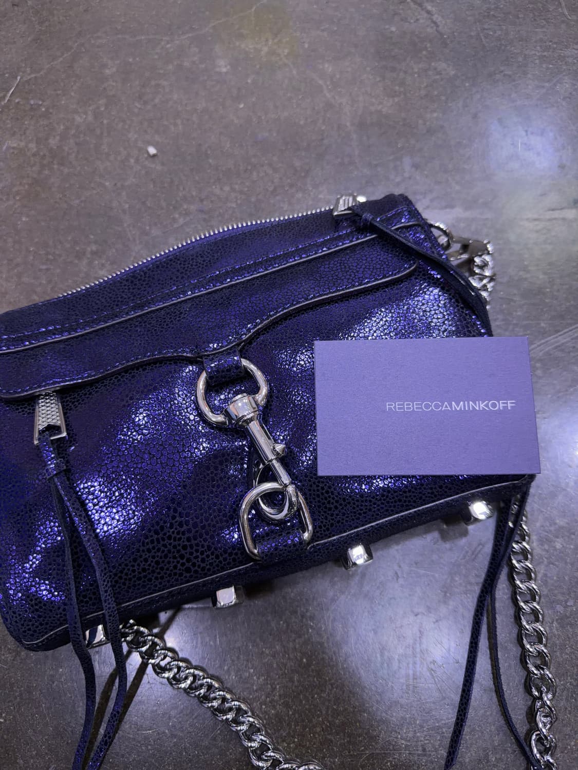 레베카밍코프 체인 크로스백 크로스바디 MAC 미니백 미드나잇 캐비어 상품이미지9