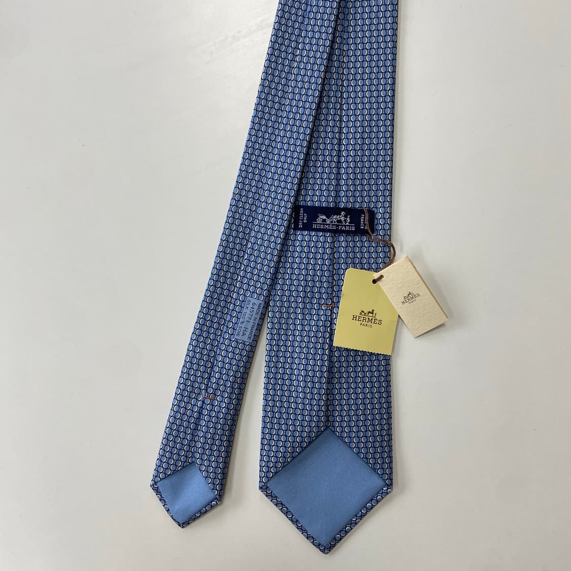 새상품 신형 에르메스 명품 정품넥타이(HERMES) 8.2cm 상품이미지2