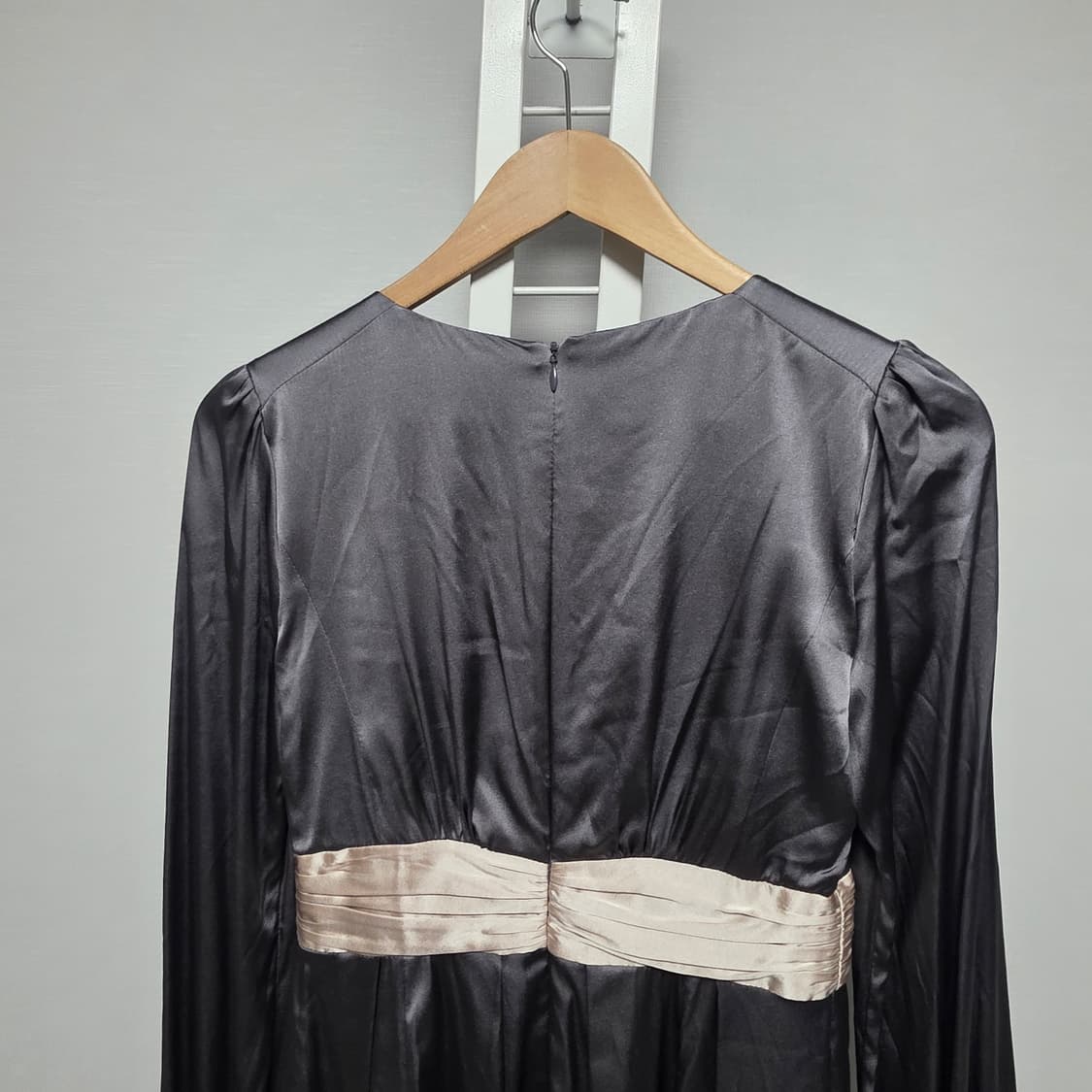 모조에스핀 실크 롱 슬리브 미니 원피스 상품이미지5