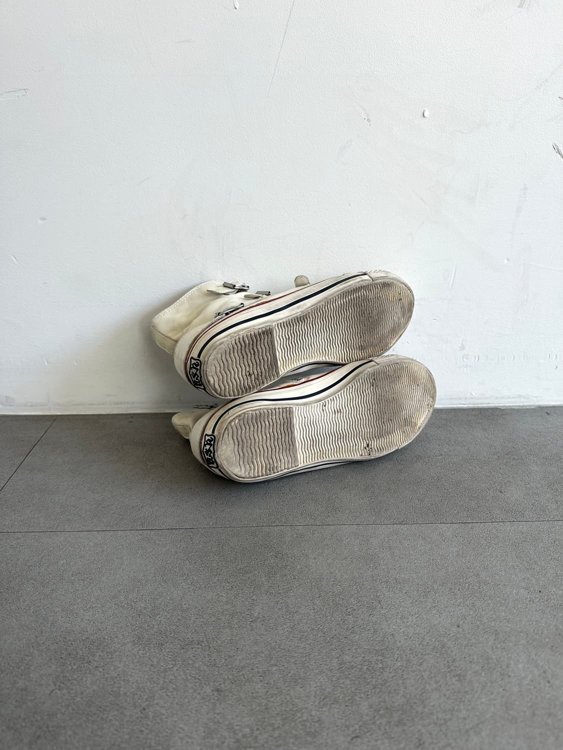 Ash 아이보리 램스킨 레더 버클 하이탑 스니커즈 상품이미지6