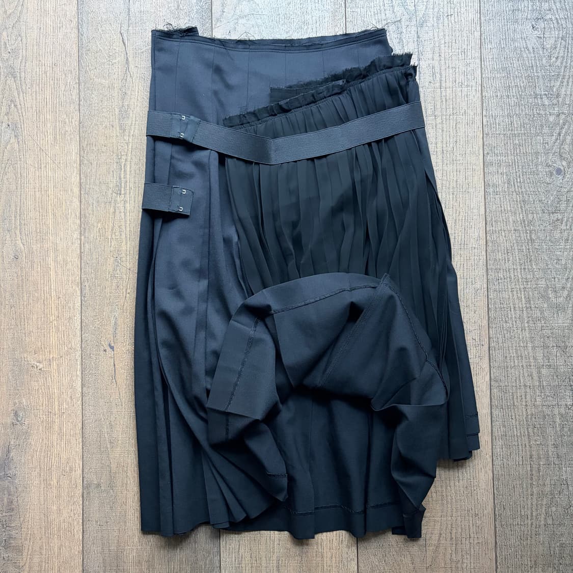 Bondage Detail Docking Pleats Skirt 상품이미지6