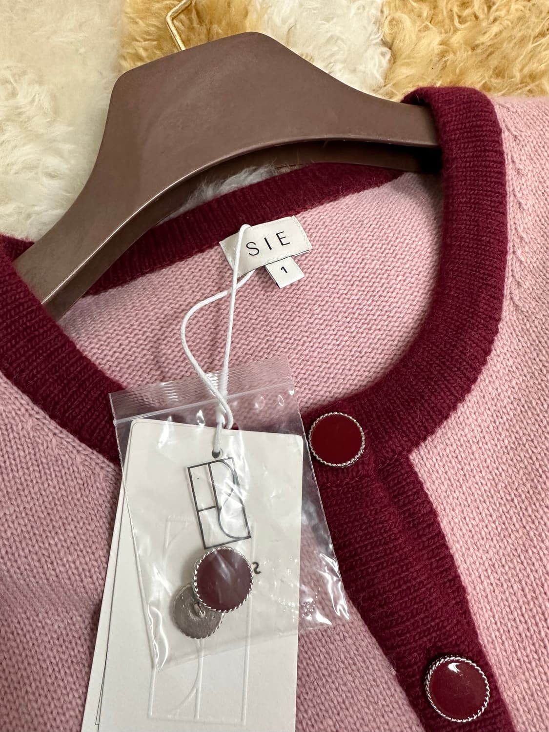 (1)시에 루나포인트 울캐시미어 니트 원피스 새상품 상품이미지3