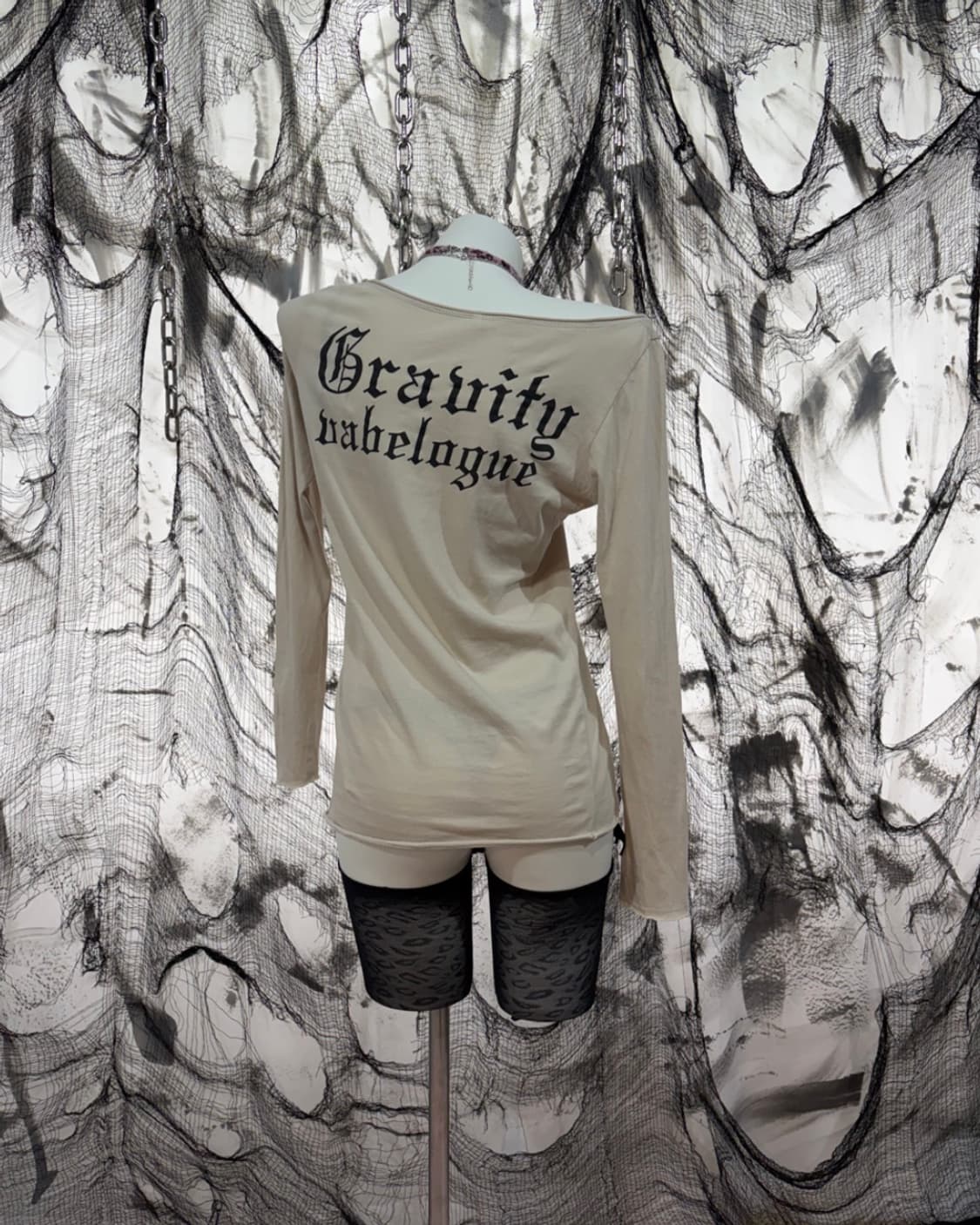 Y2k Grunge lettering off-shoulder  상품이미지4