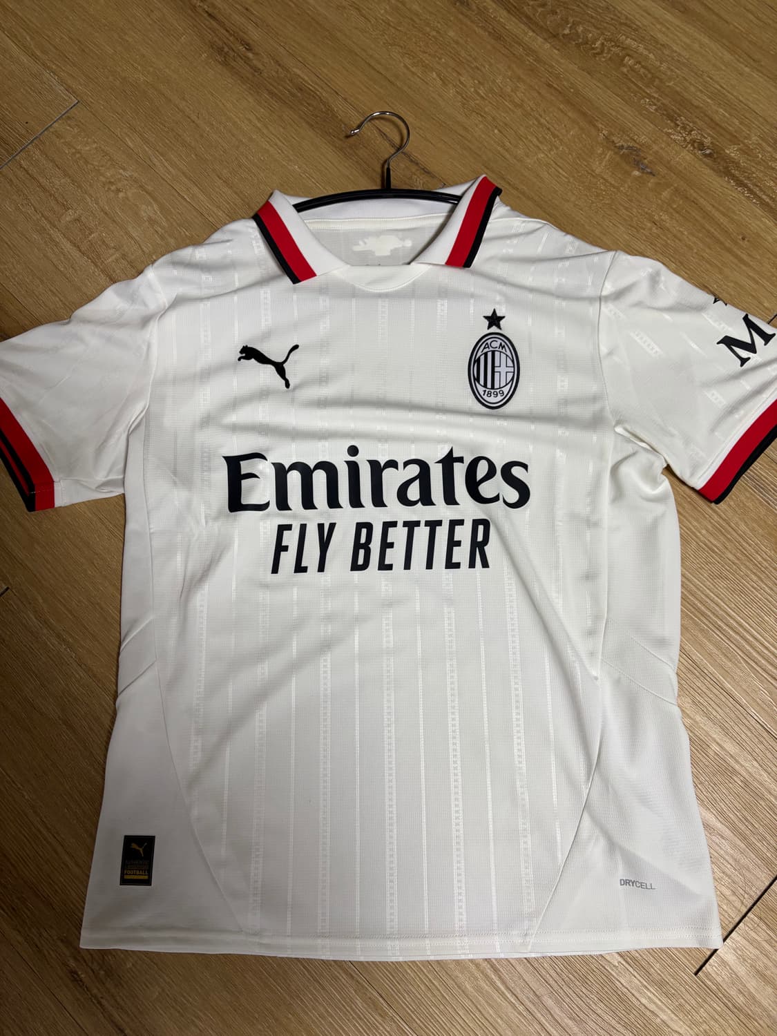 푸마 AC 밀란 2024/25 어웨이 저지 화이트 (논 마킹 버전) 상품이미지2