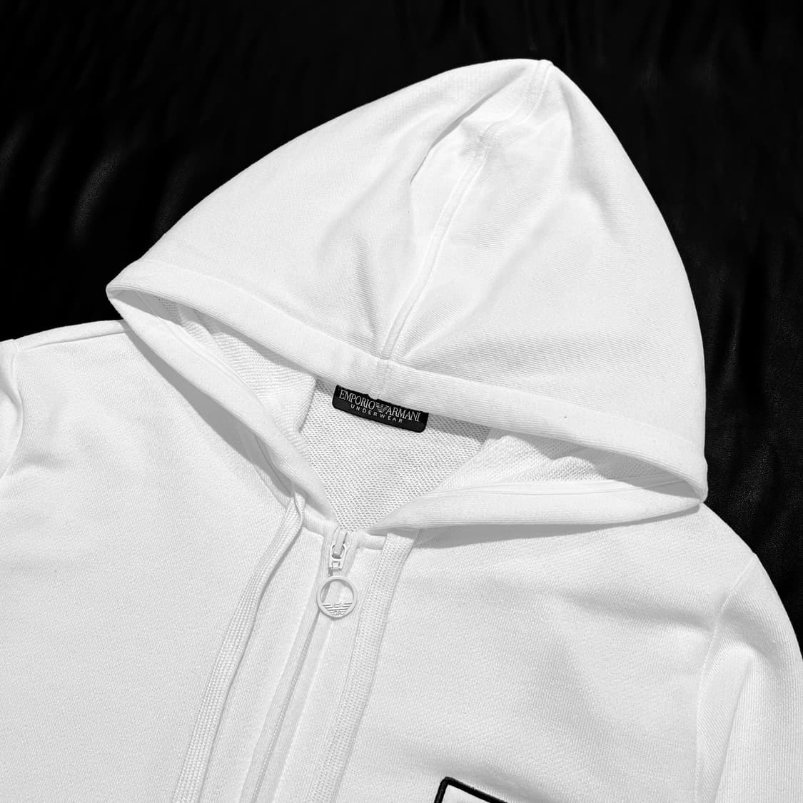 엠포리오 아르마니 아이코닉 후드 집업 상품이미지3