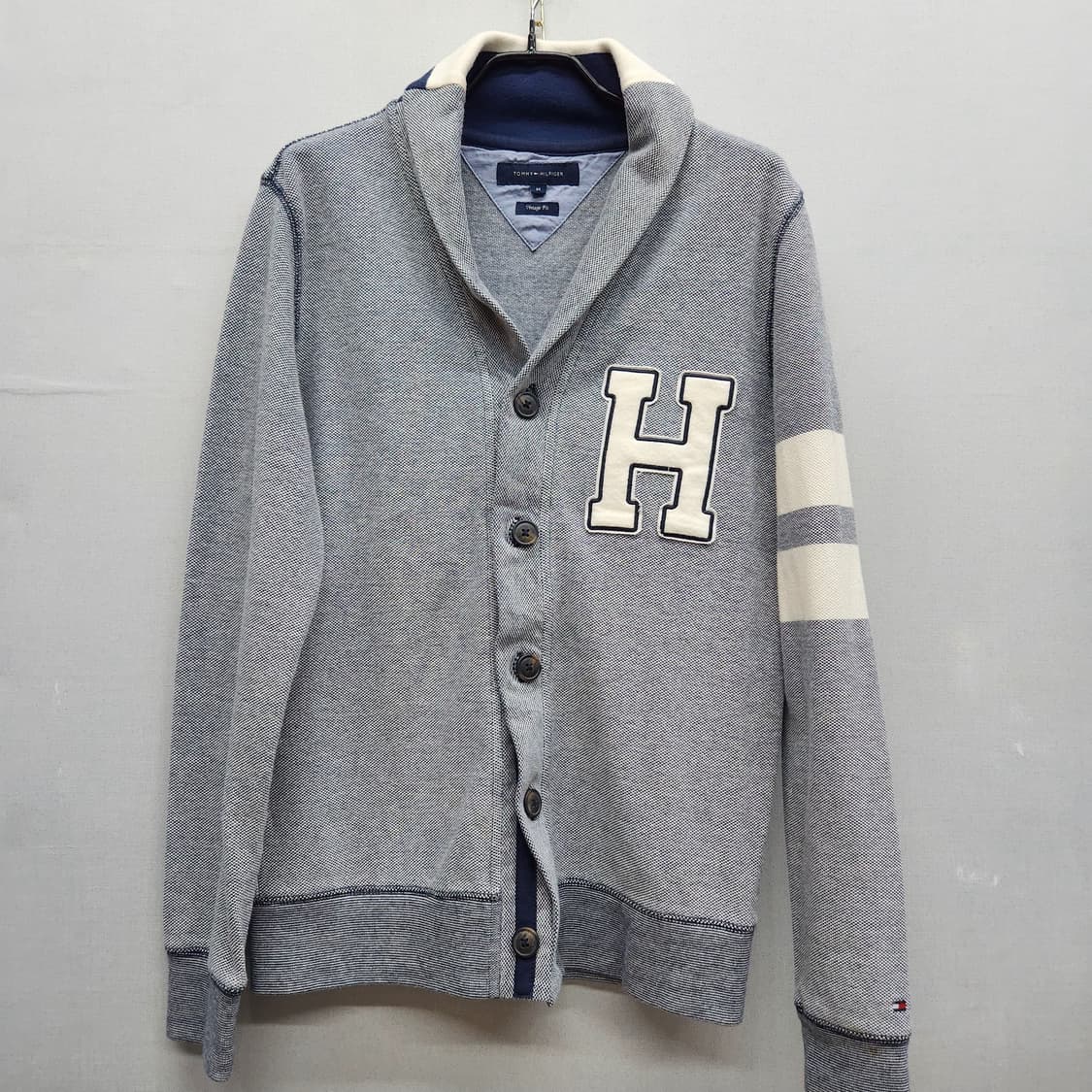 타미힐피거 바시티 로고 숄카라 코튼 가디건 M(M~L)남여공용 상품이미지1