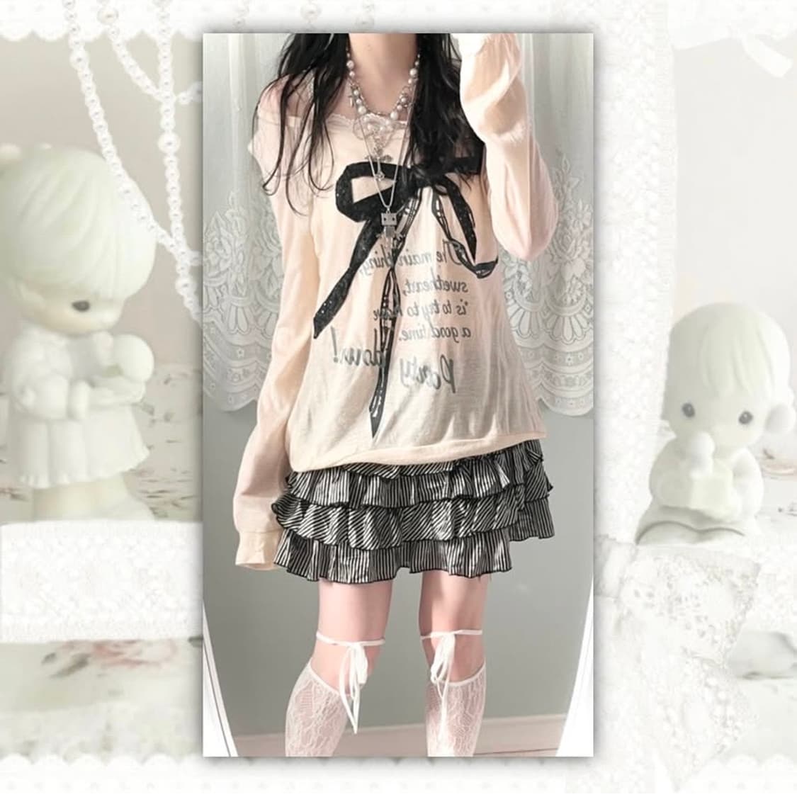 퍄뮤빈티지 파뮤 걸리쉬 페이지보이 리본 프린팅 티셔츠 히메오네갸루로걀공겜 상품이미지1