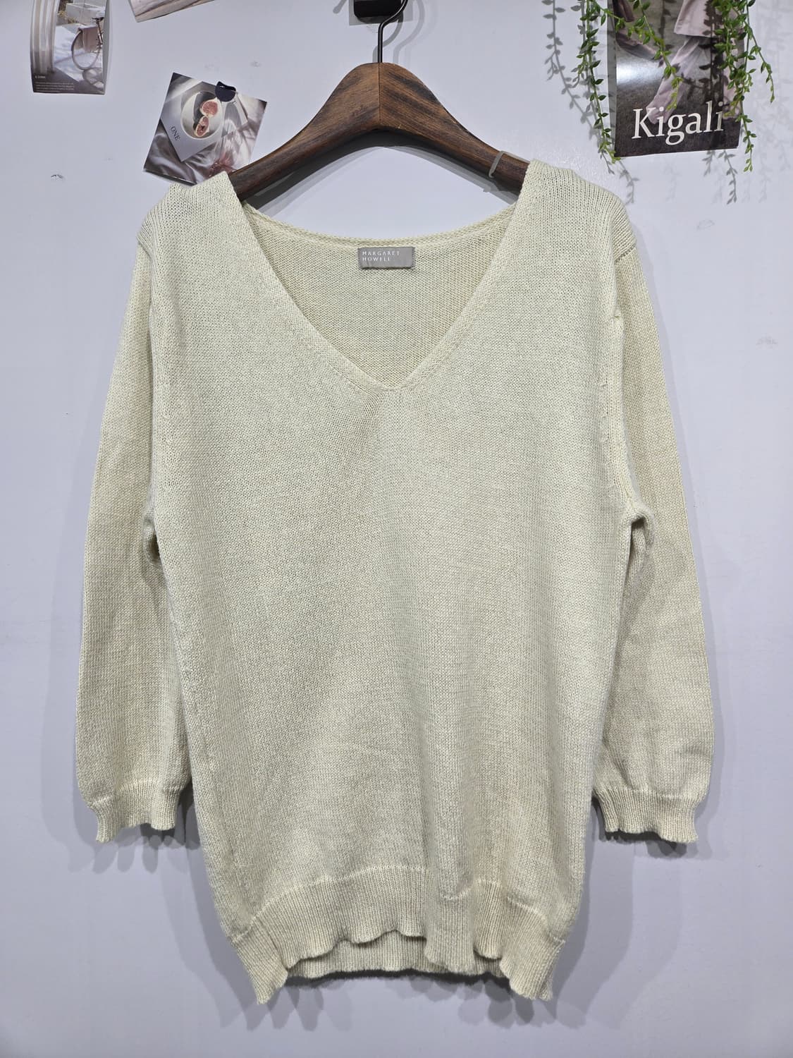 마가렛 호웰 V넥 긴팔 니트 아이보리 상품이미지3