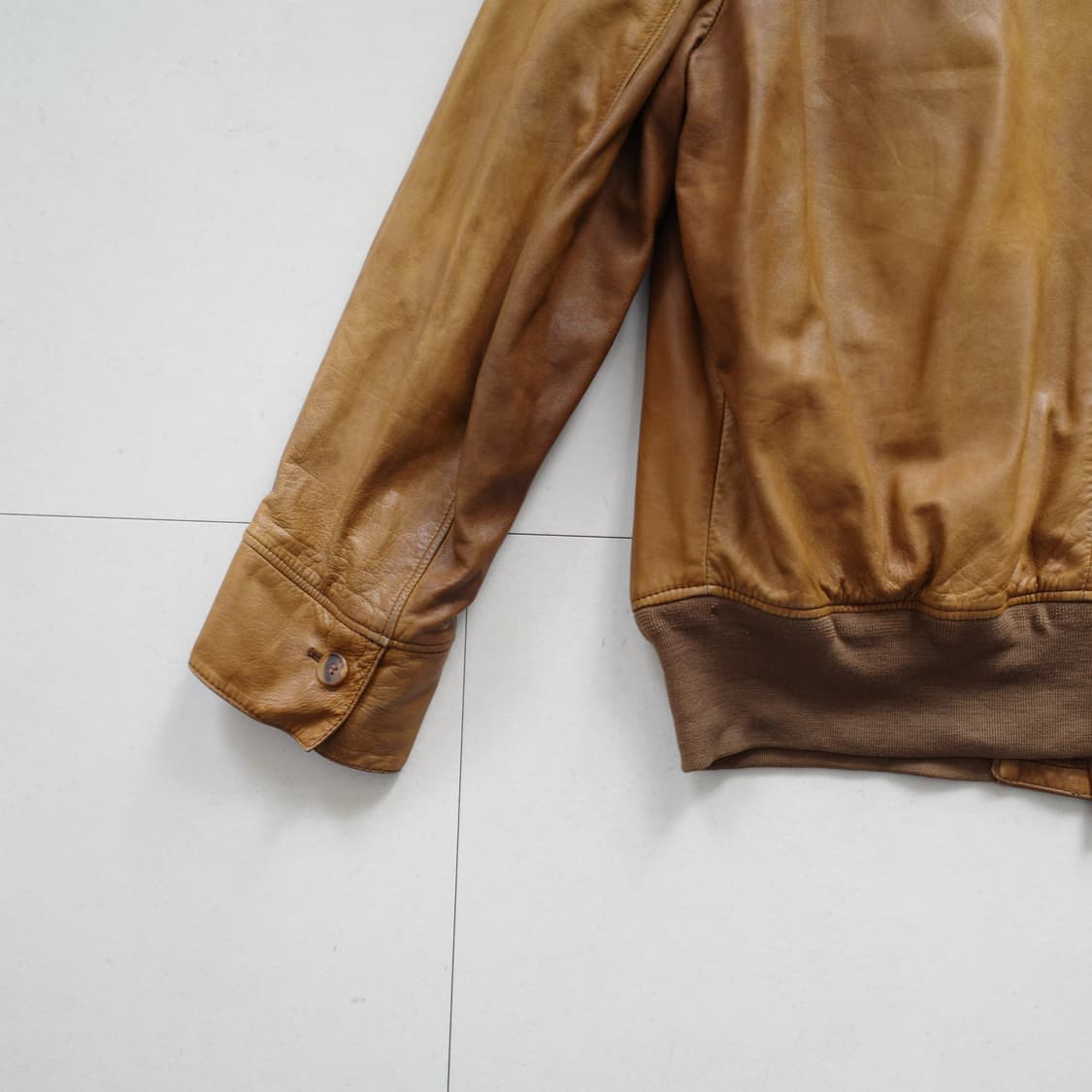 프랑스 빈티지 A-1 레더 가죽 자켓 상품이미지10