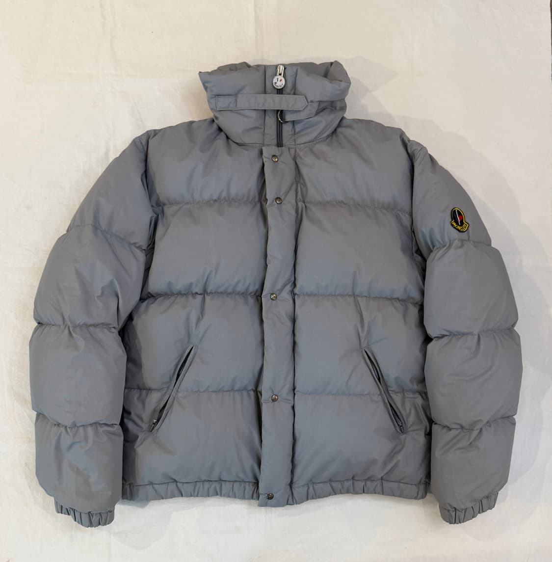 80s 몽클레어 아카이브 일본판 다운 패딩 그레이 상품이미지1
