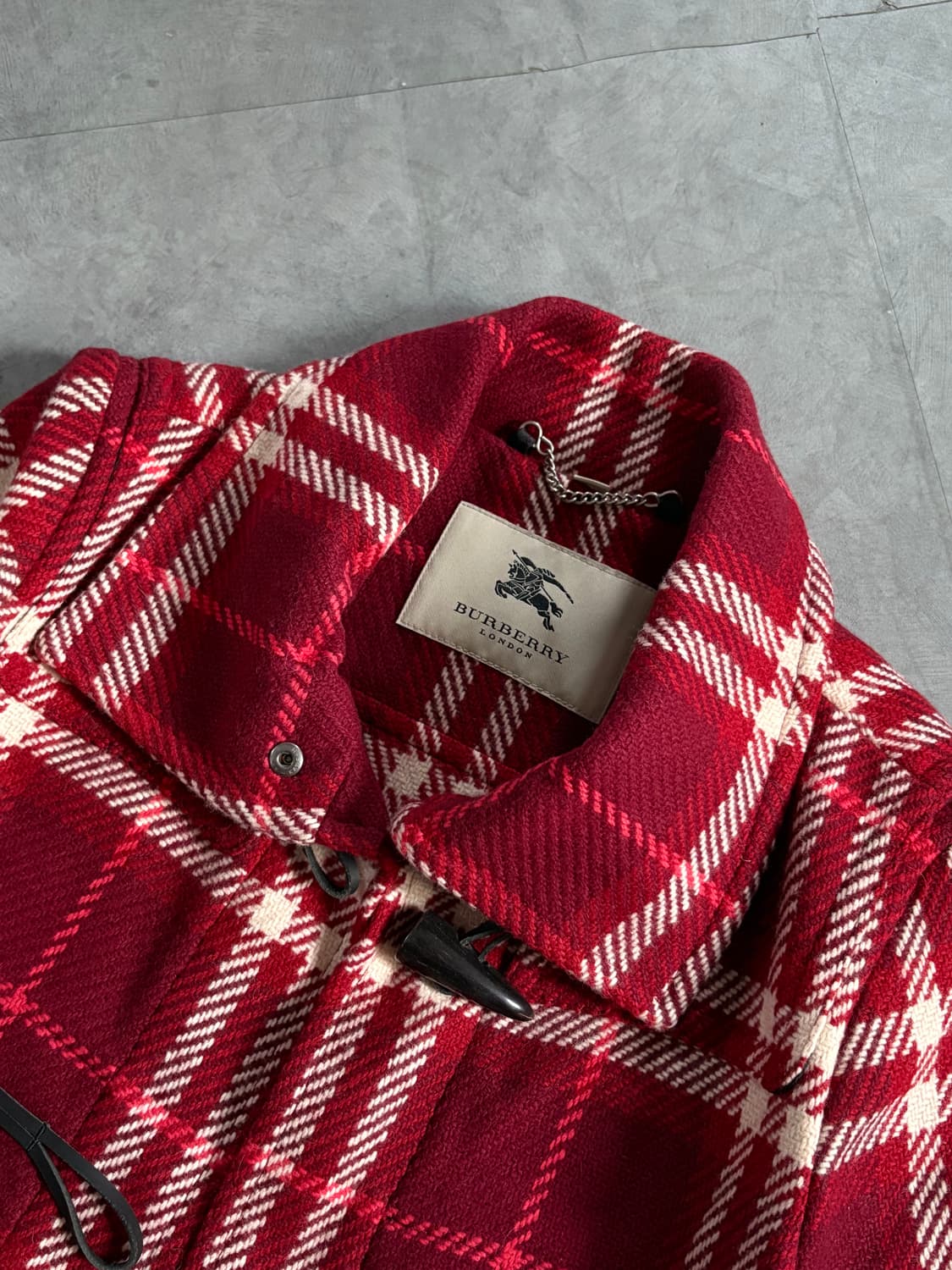 Burberry 버버리 레드 체크 울 더플 코트  상품이미지6