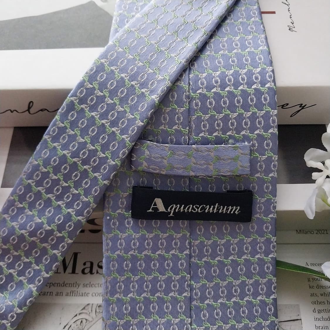 아쿠아스큐텀 실크 마이크로 기하 넥타이 9.2cm A+등급 K1793
 상품이미지6
