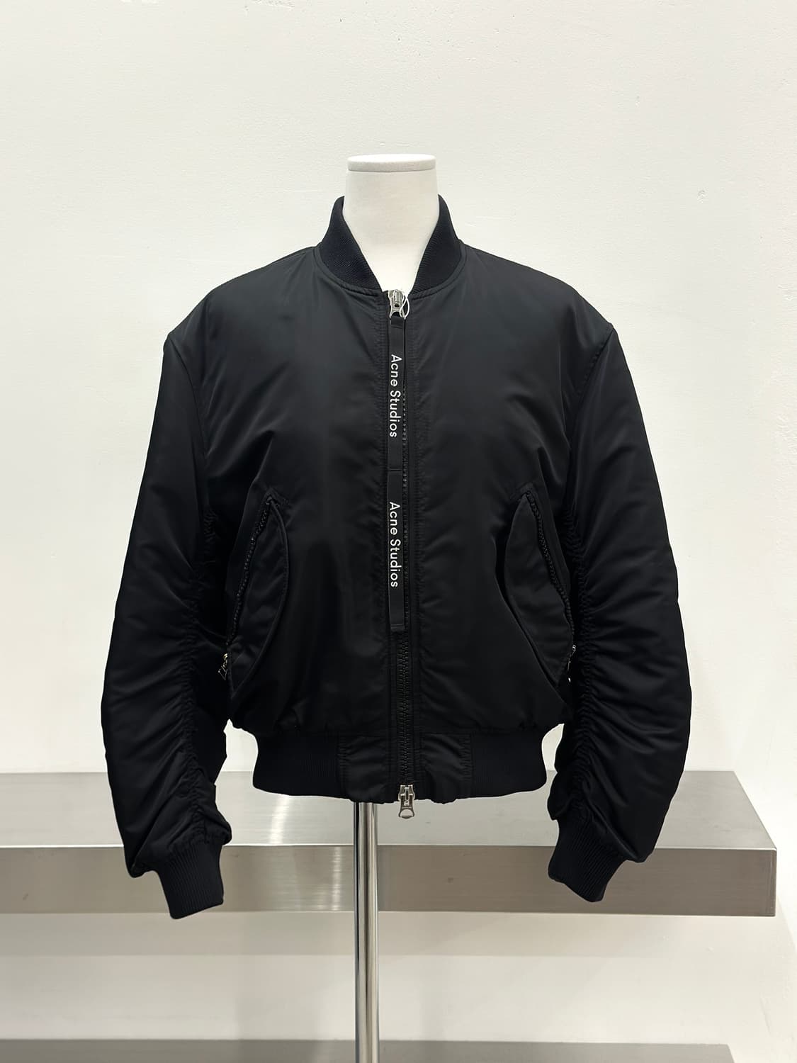 아크네스튜디오 CLEA 봄버 자켓  상품이미지1