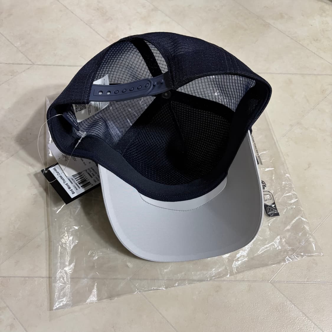 [새상품]아크테릭스 버드 워드 트러커 커브드캡 상품이미지5