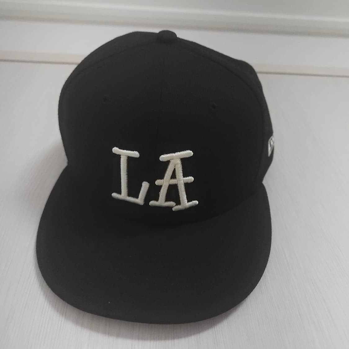 스투시 LA 뉴에라 캡(7 3/4)
 상품이미지1