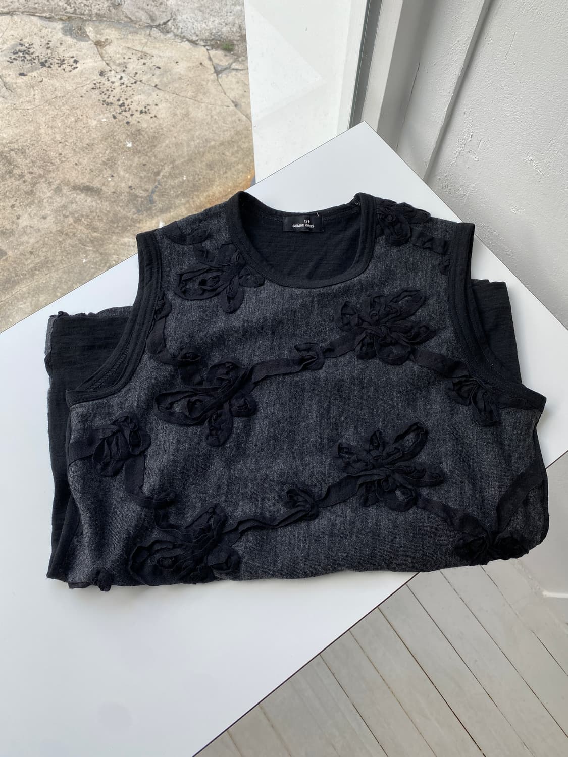 [Comme des garcons tricot] 플라워 슬리브리스 상품이미지2