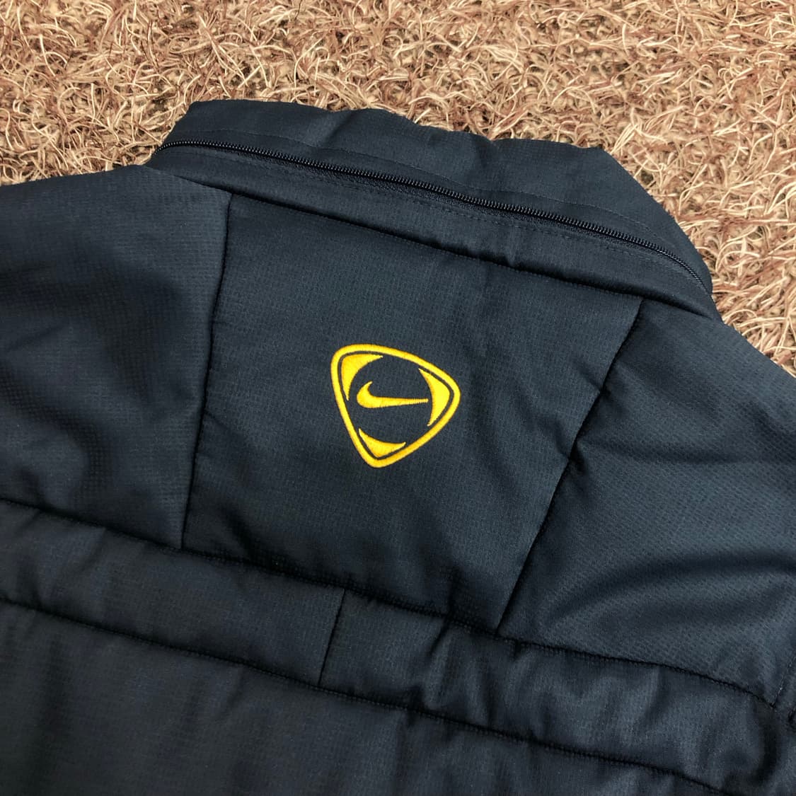 나이키 아스널 패딩 점퍼 상품이미지6