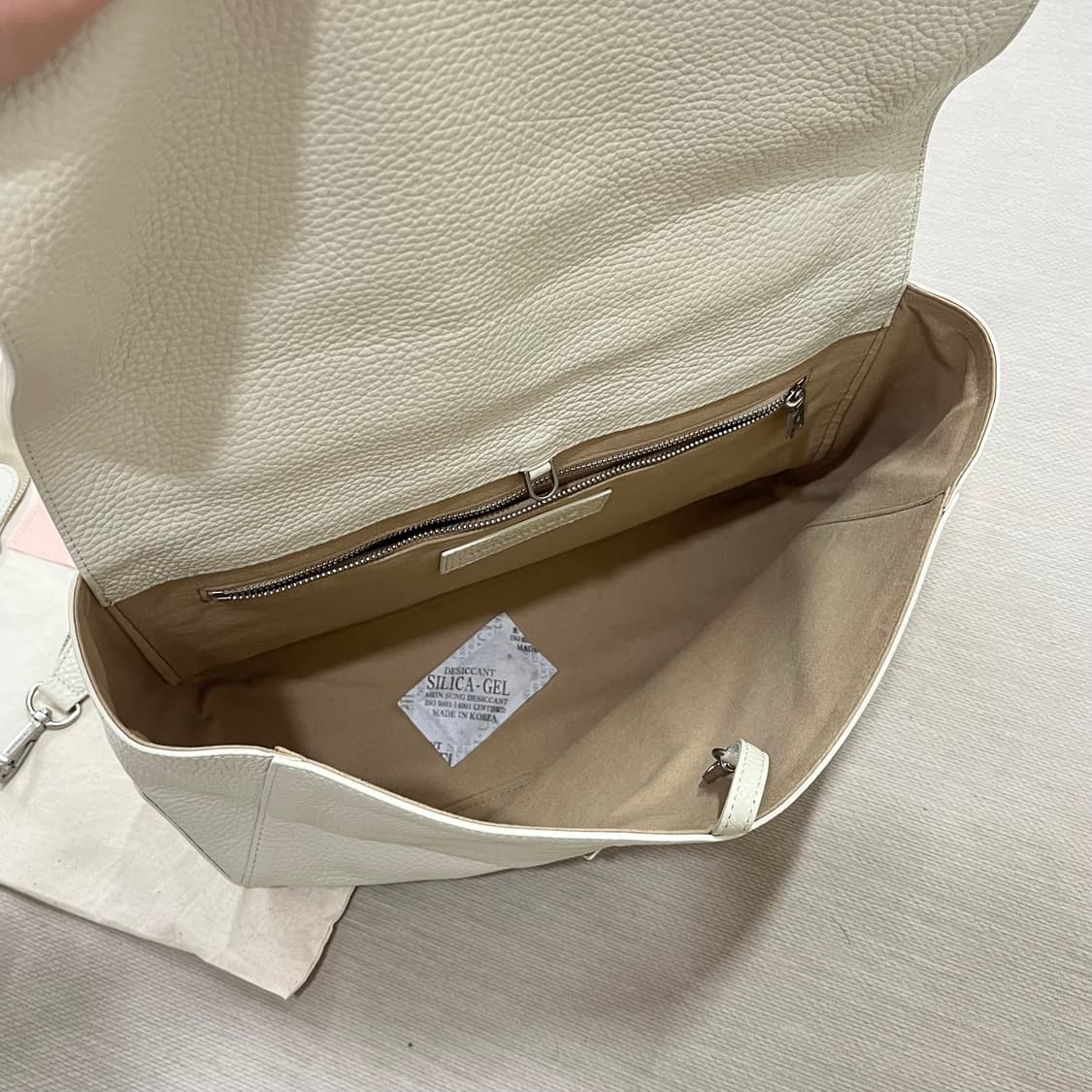 미닛뮤트 페레티 백 M사이즈  상품이미지9