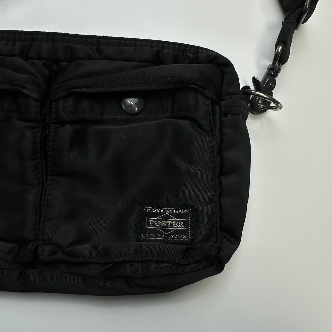 PORTER TANKER SHOULDER BAG 포터 탱커 숄더백 상품이미지3