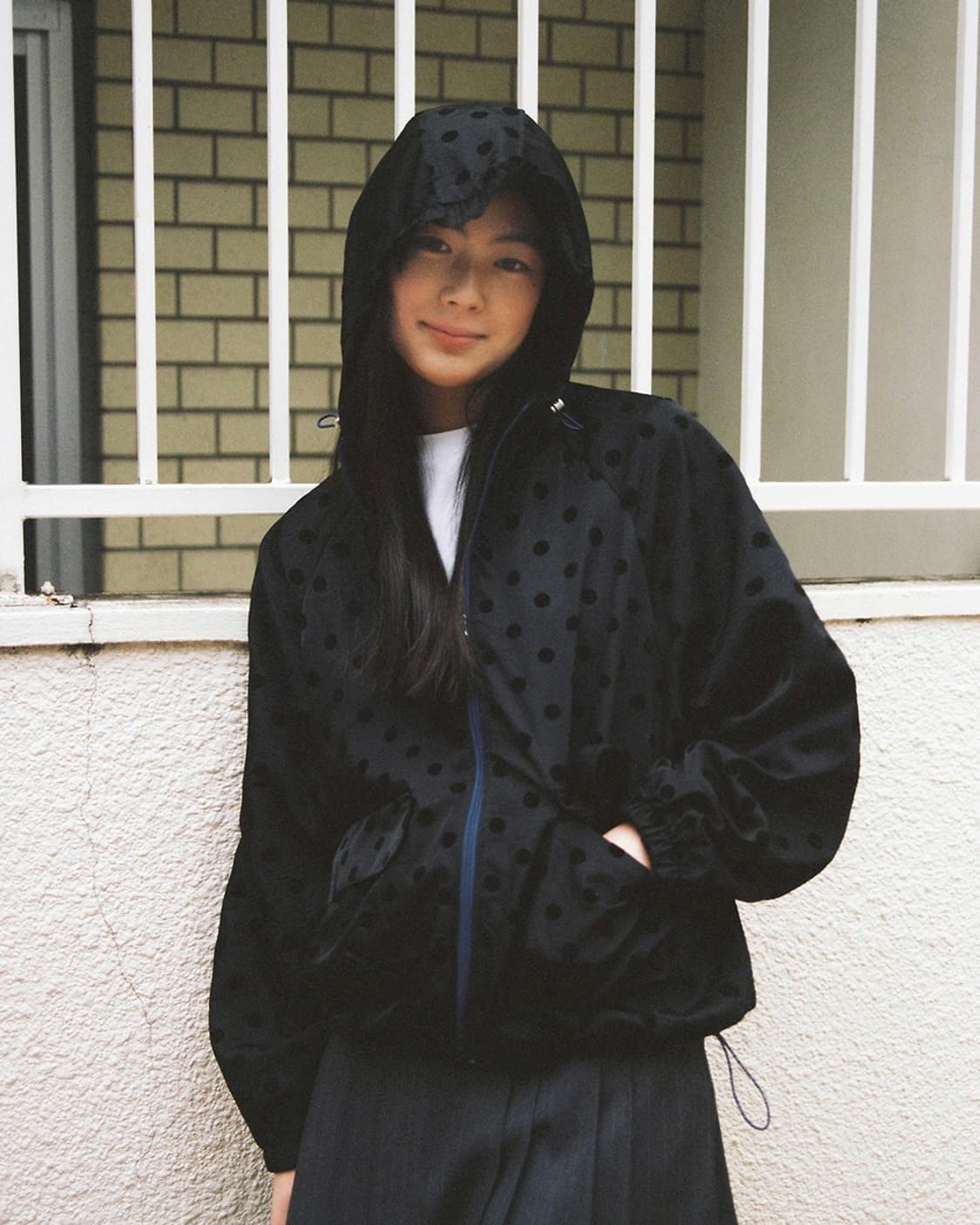 오헤시오 도트  dot frill hooded windbreaker  상품이미지1