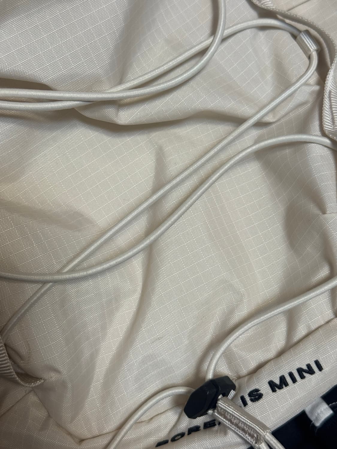 노스페이스 보레알리스 미니 백팩 크림베이지 상품이미지2