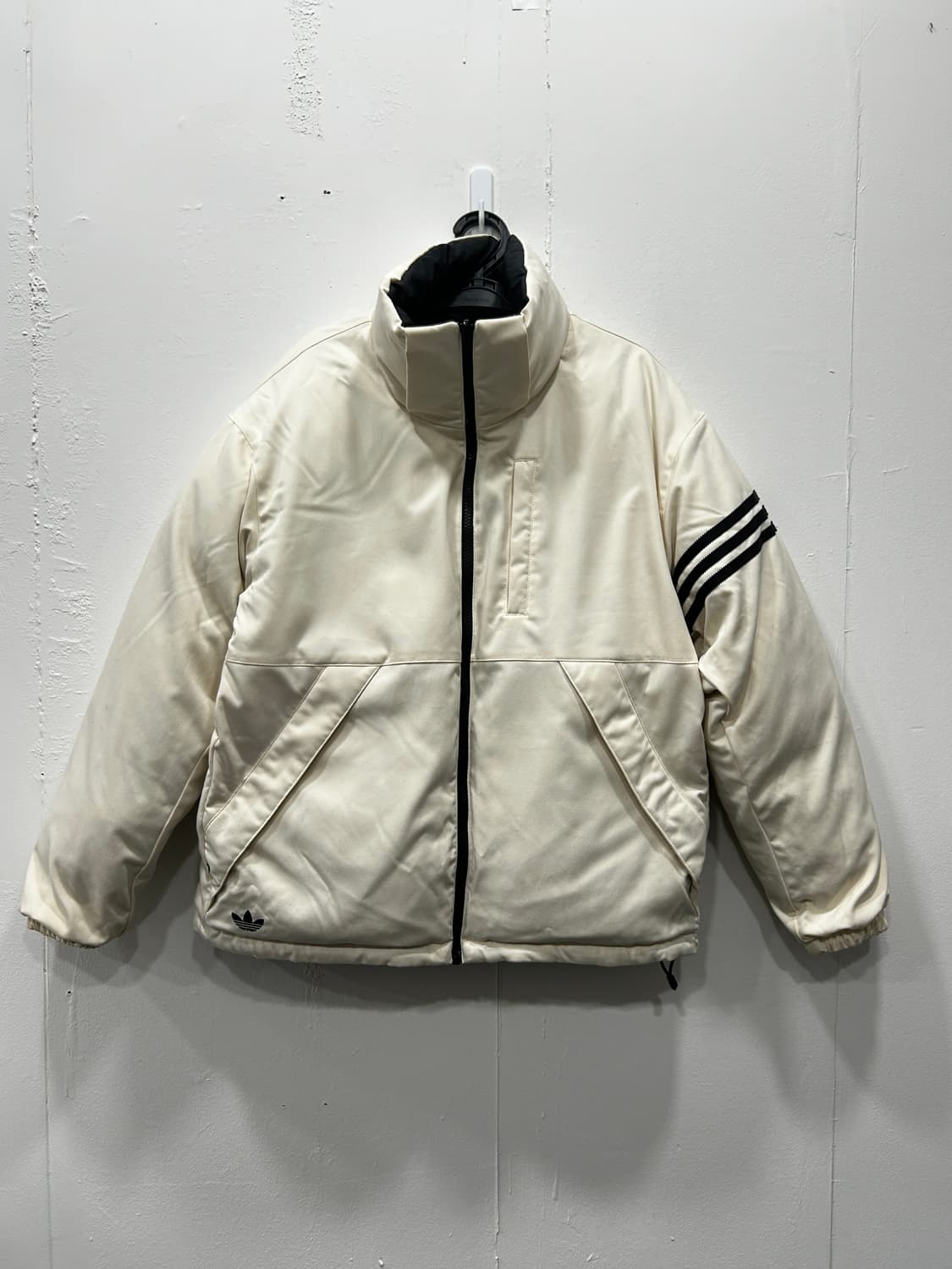 아디다스 meu 덕다운 리버시블 패딩 S~M사이즈 상품이미지5