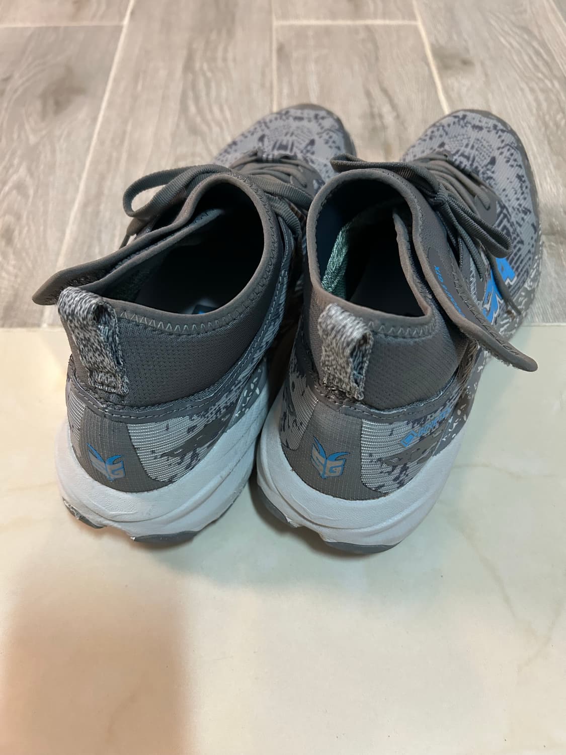 호카 스피드고트 6 mid gtx 285 상품이미지2