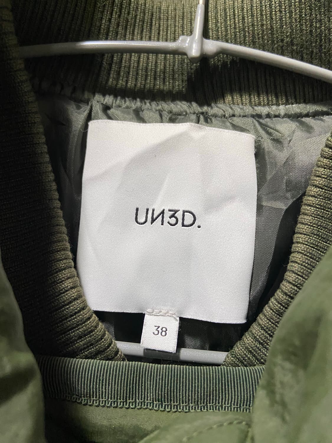 UN3D 언쓰리디 카키 퀼팅 하츠 자켓 38size 상품이미지9