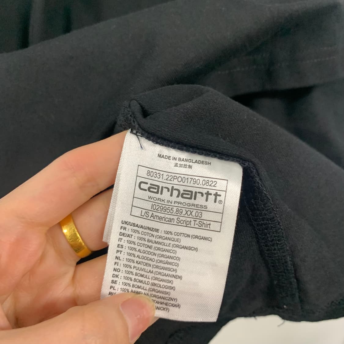 칼하트 자수로고 블랙 롱슬리브 상품이미지4