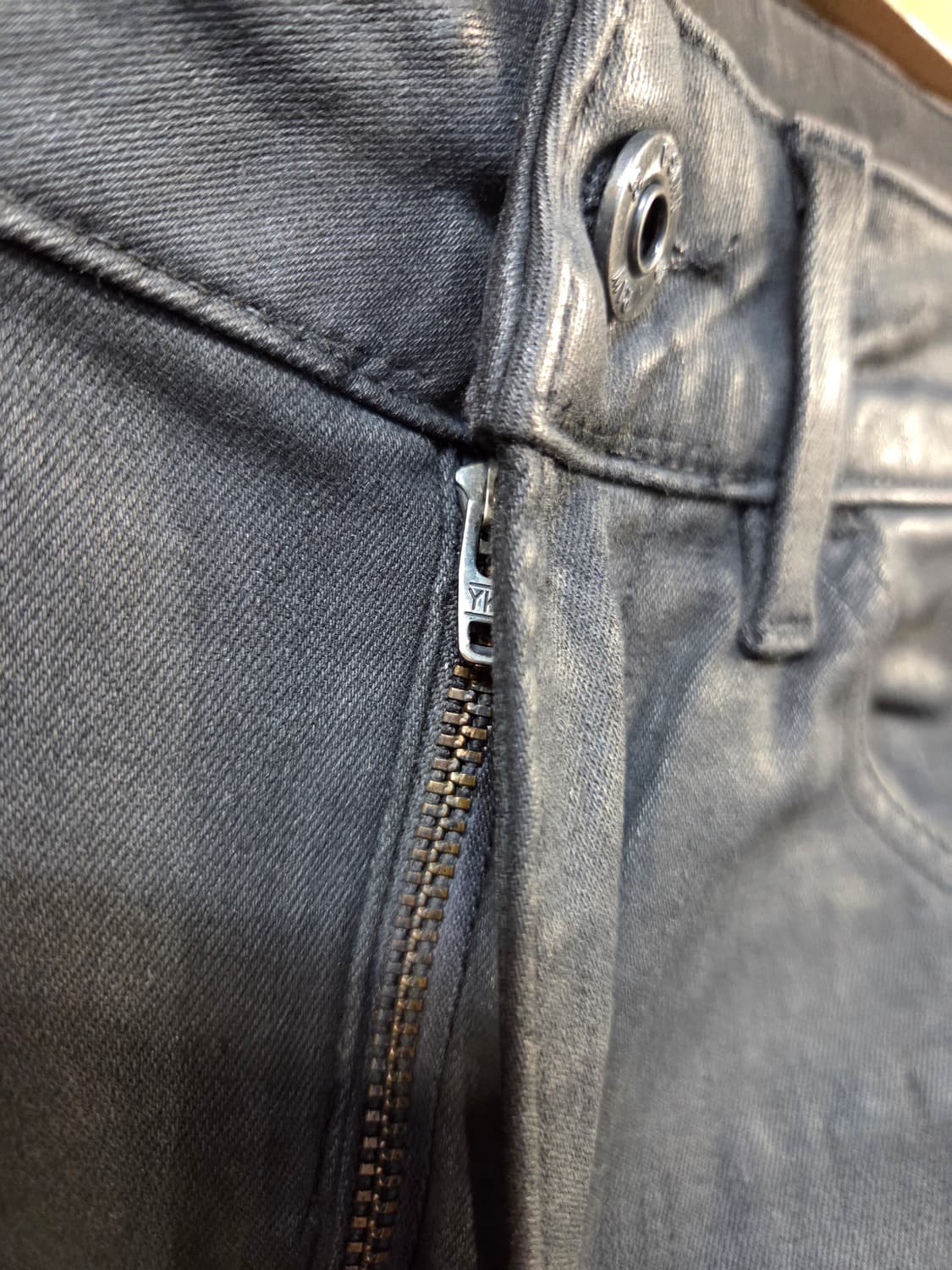 G-STAR RAW 블랙 코팅진 스판데님( W27/L28) 상품이미지3