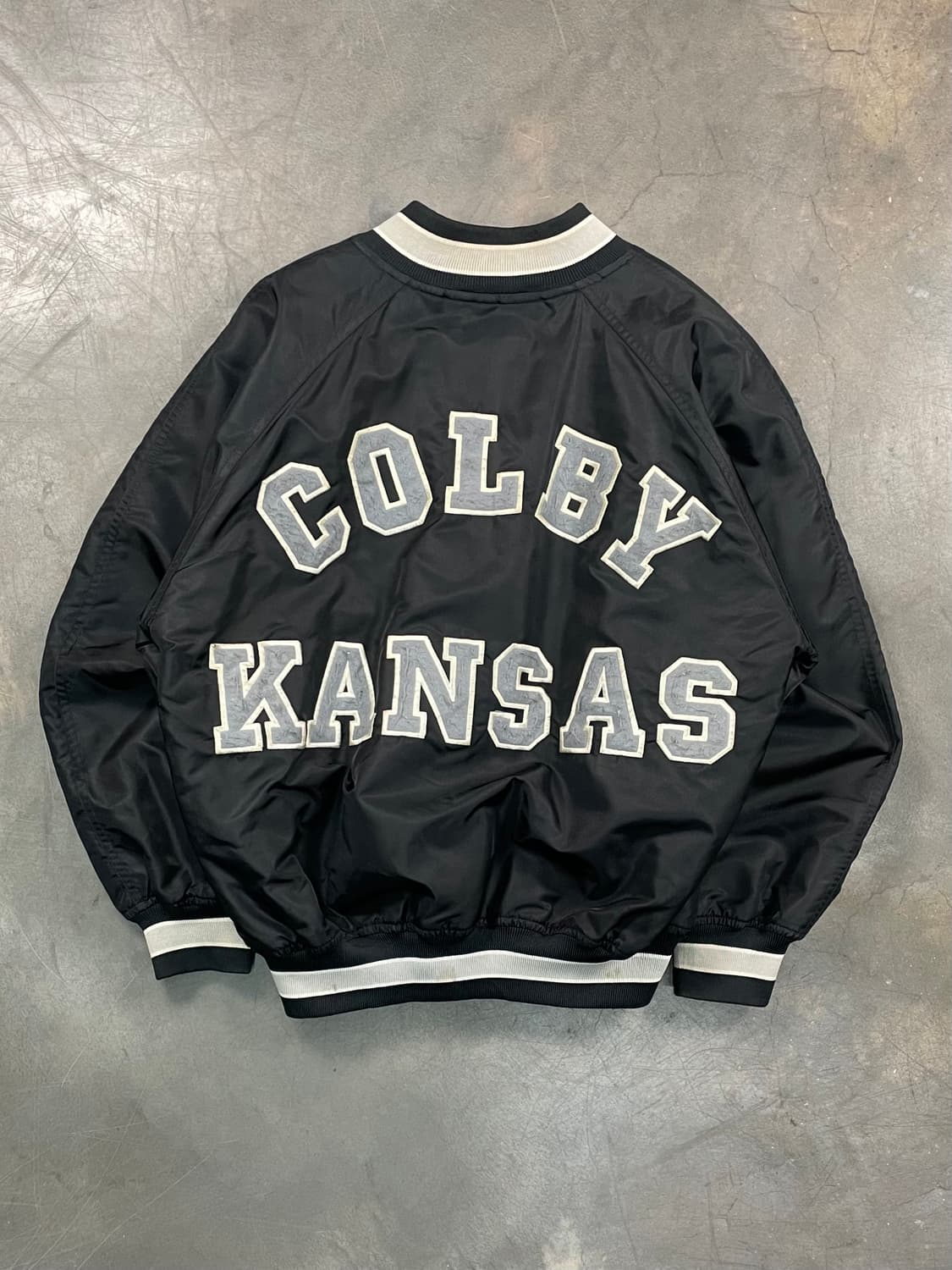 빈티지 스펠아웃 바시티 자켓 상품이미지1