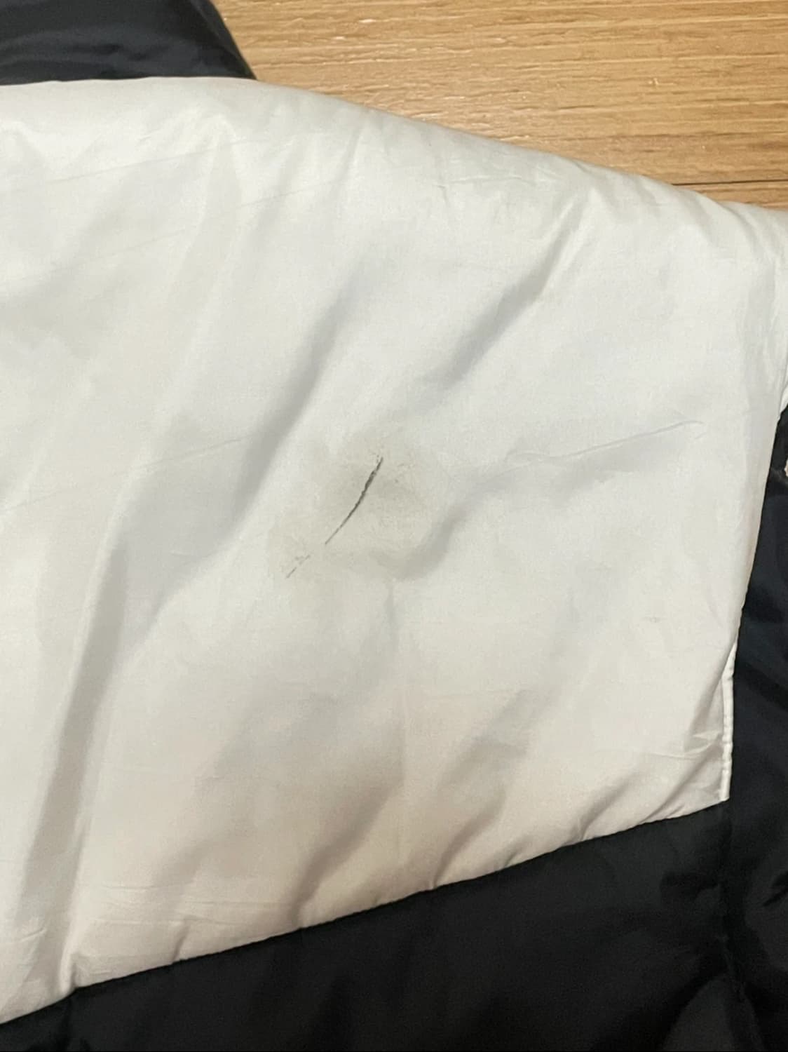 아디다스 패딩 조끼 cs 상품이미지5