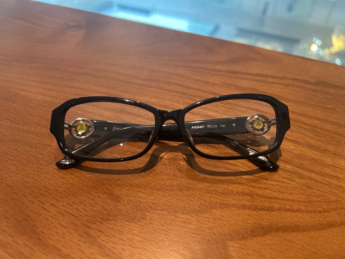 비비안웨스트우드 블랙 안경 상품이미지1