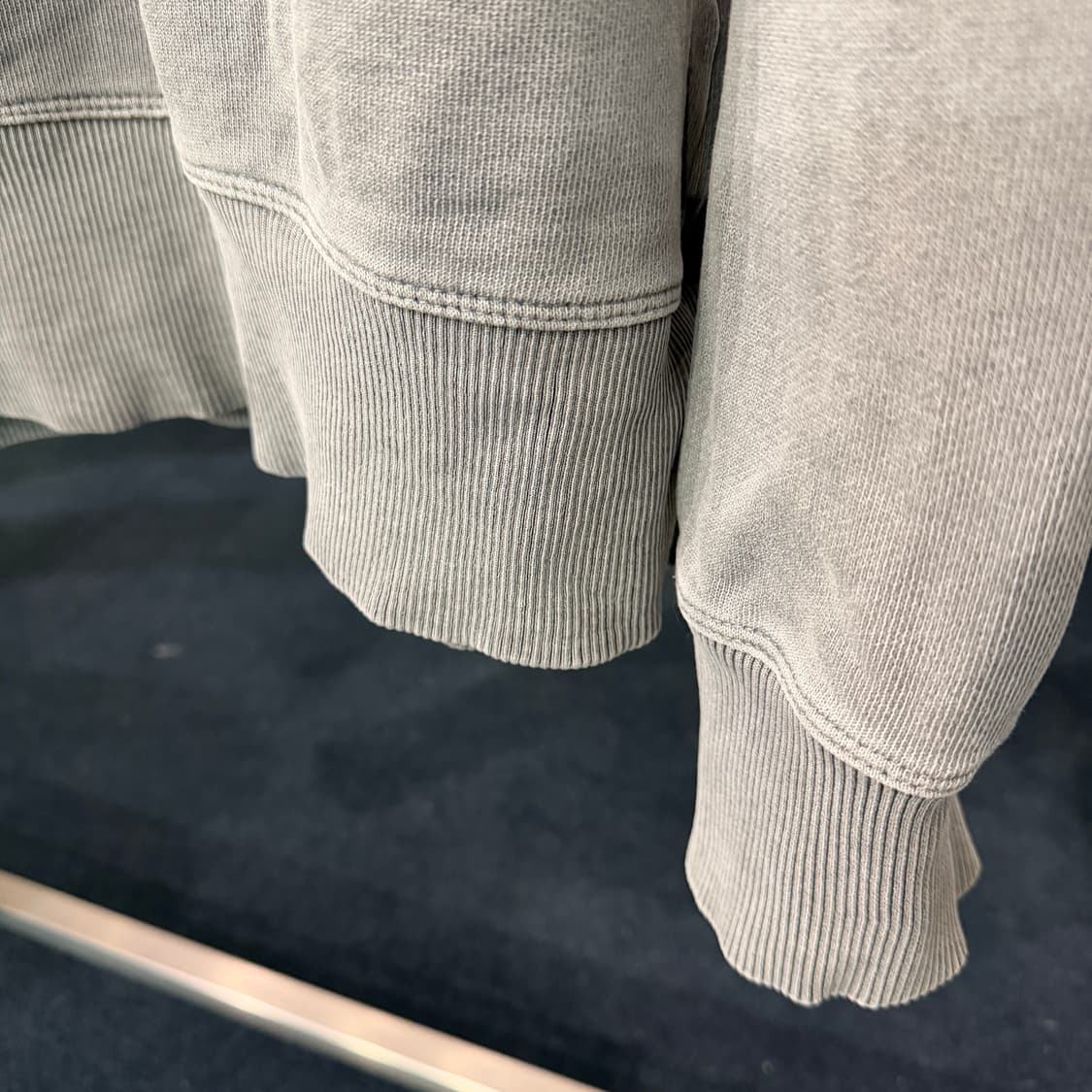 [L] COS 코스 피그먼트 맨투맨 상품이미지4