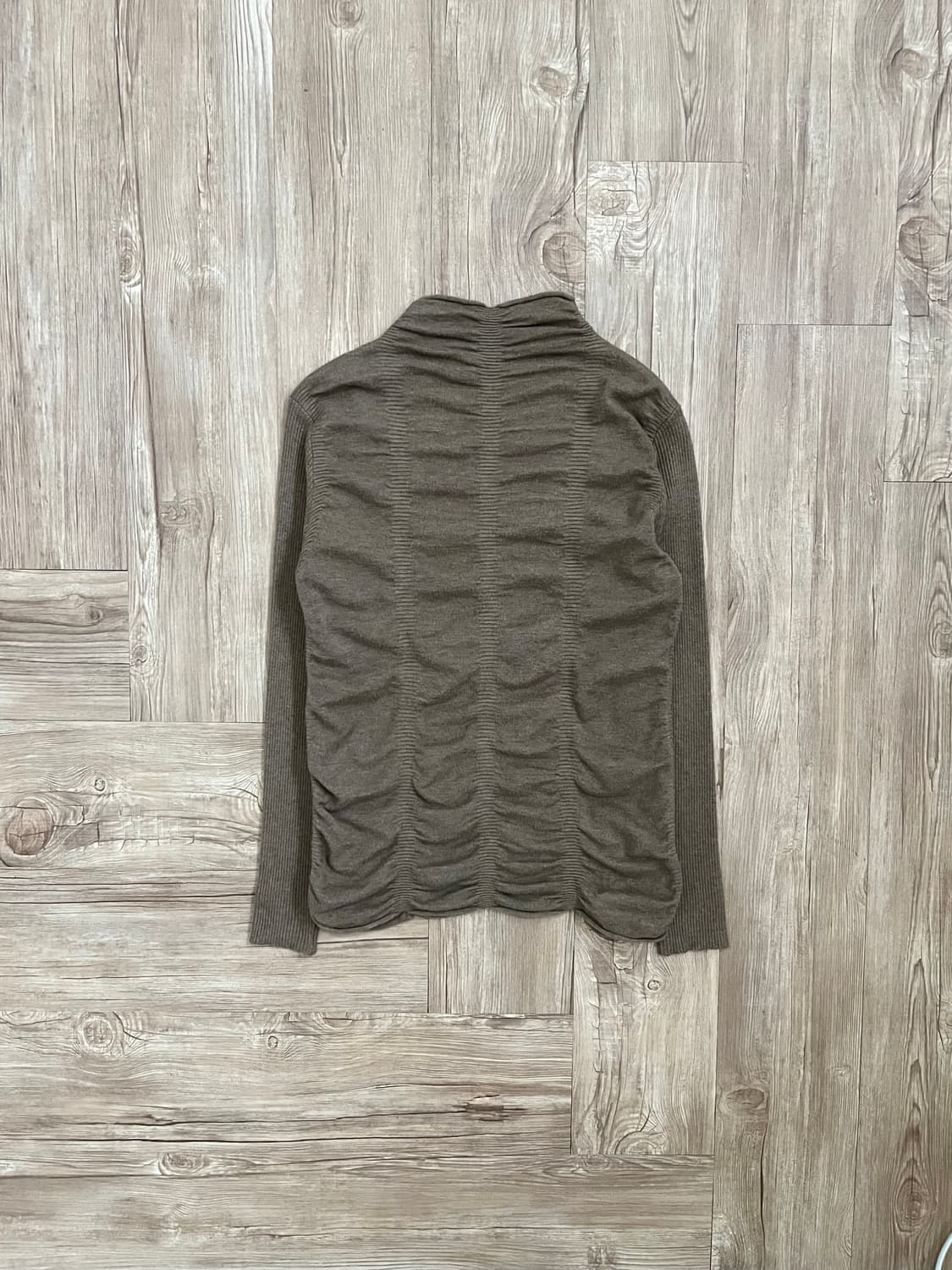 vtg 실루엣 셔링 터틀넥 상품이미지1