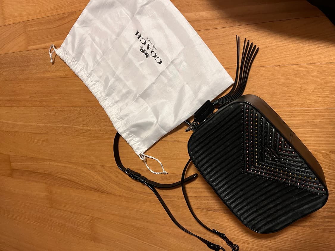 코치 크로스백 가방 상품이미지1