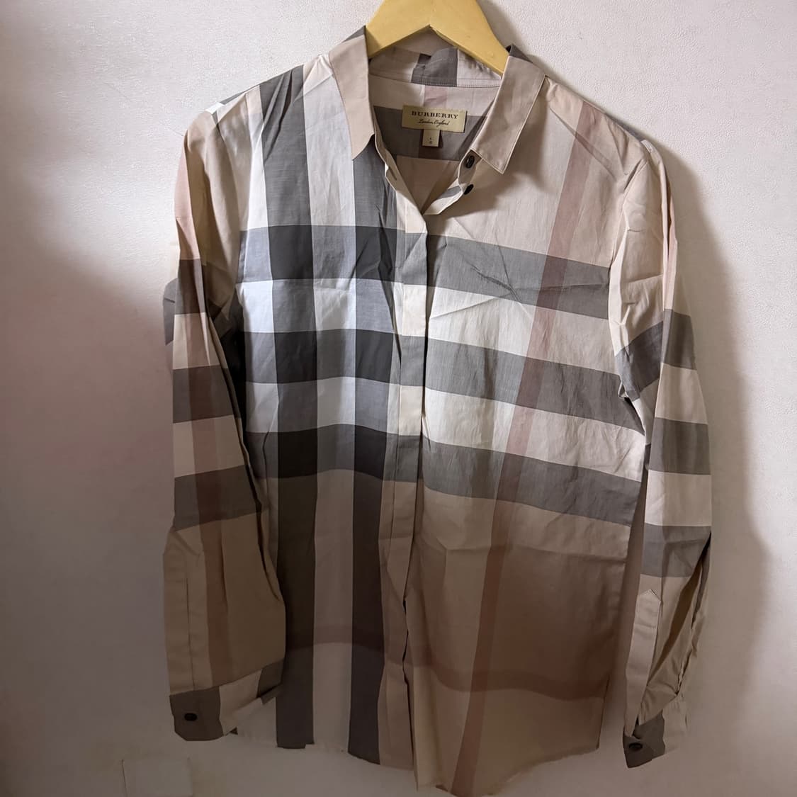 버버리 남성 노바체크 패턴 긴팔 셔츠 L (남성 100) 상품이미지1