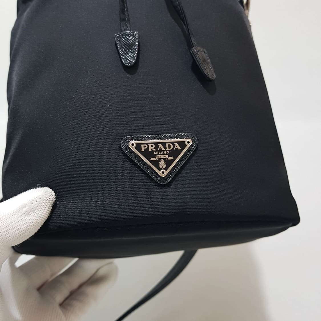 프라다 리나일론 파우치 버킷백 상품이미지3