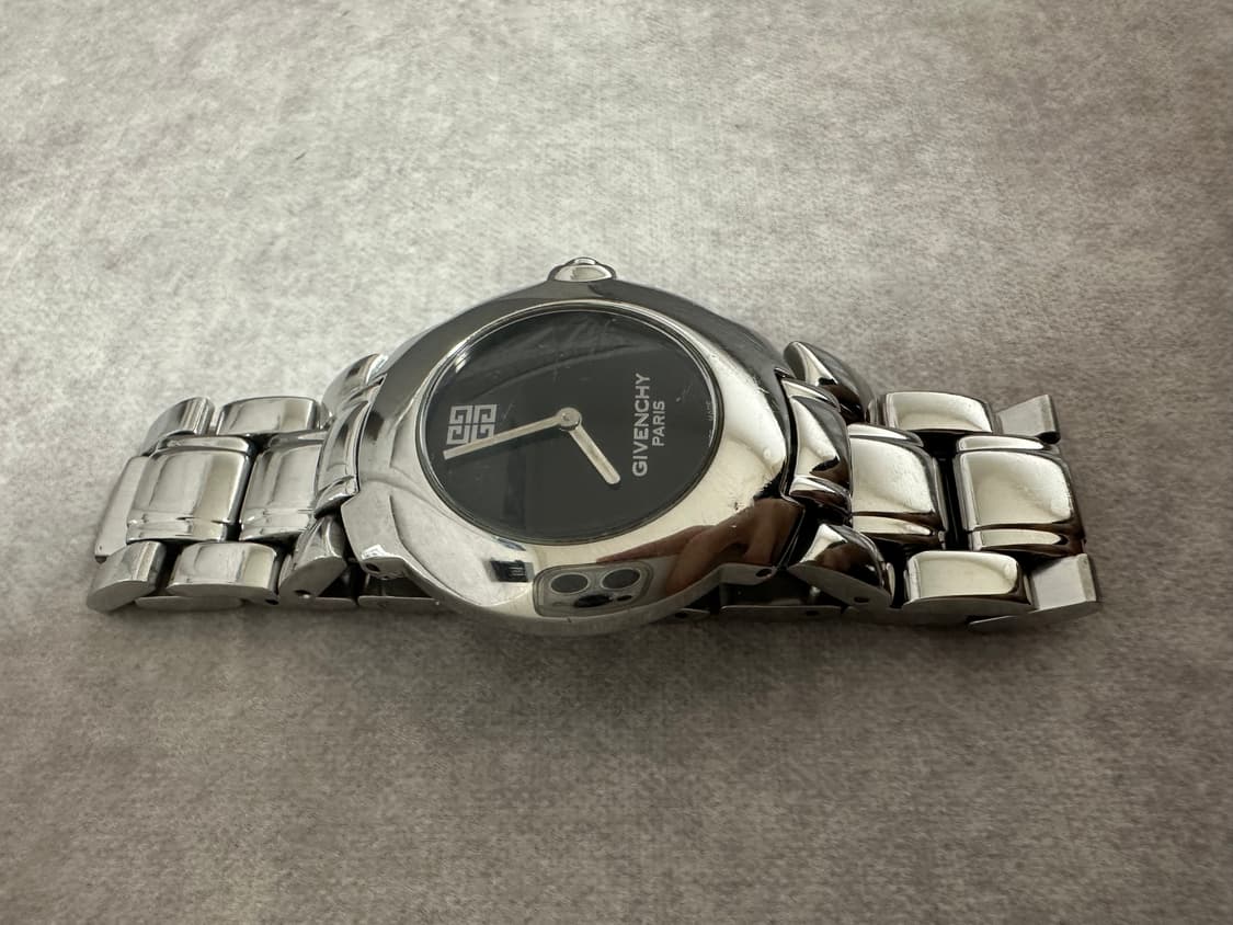 Givenchy 지방시 시계 상품이미지2
