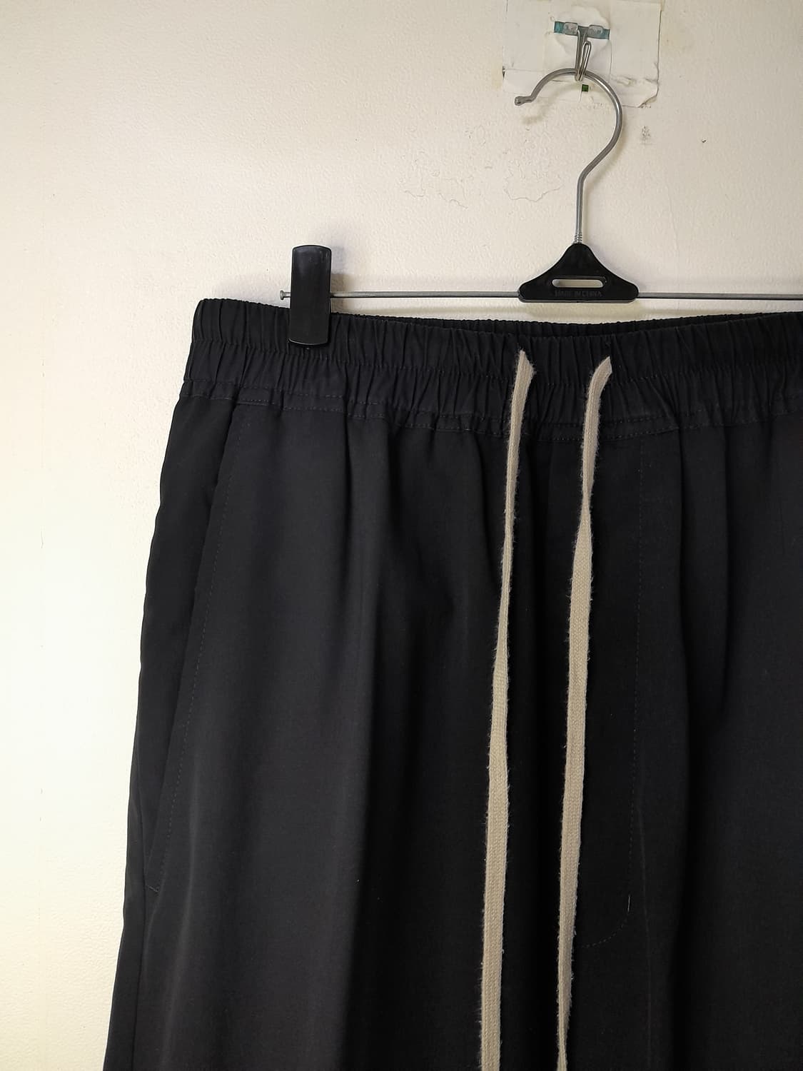 릭오웬스 메인라인 WALRUS 울 사루엘 크롭팬츠 46/30"~32" 상품이미지3