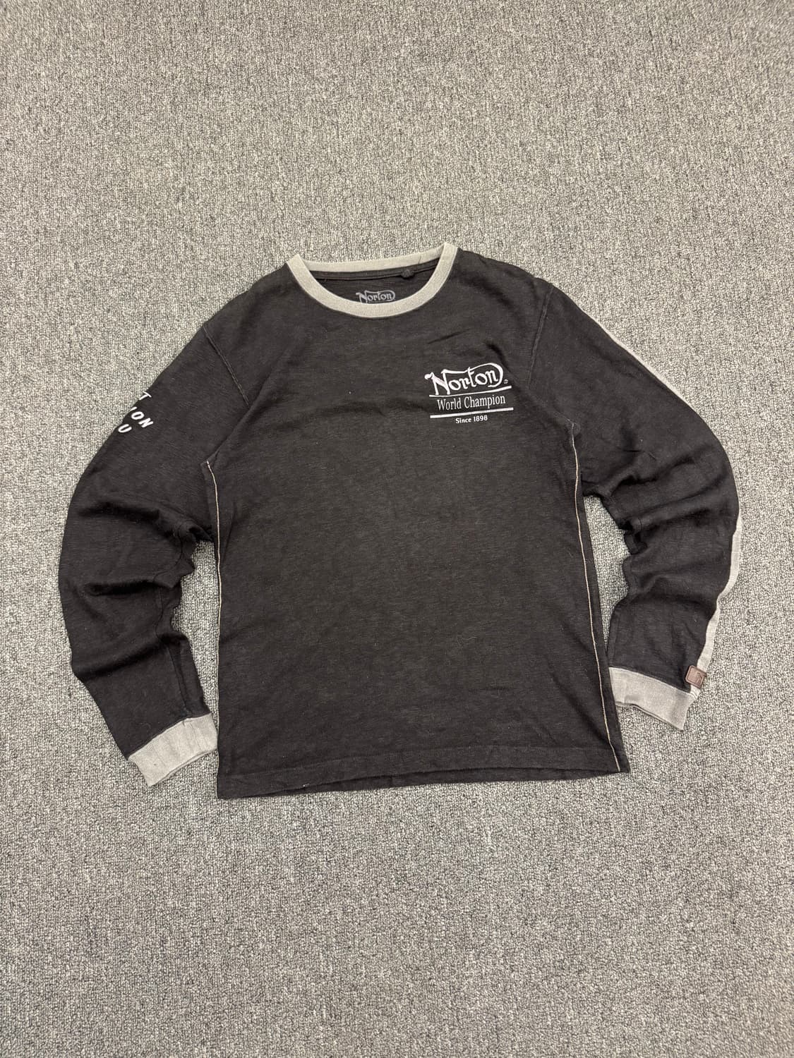 M)NorTon 빈티지 자수&프린팅 배색 롱슬리브 상품이미지1