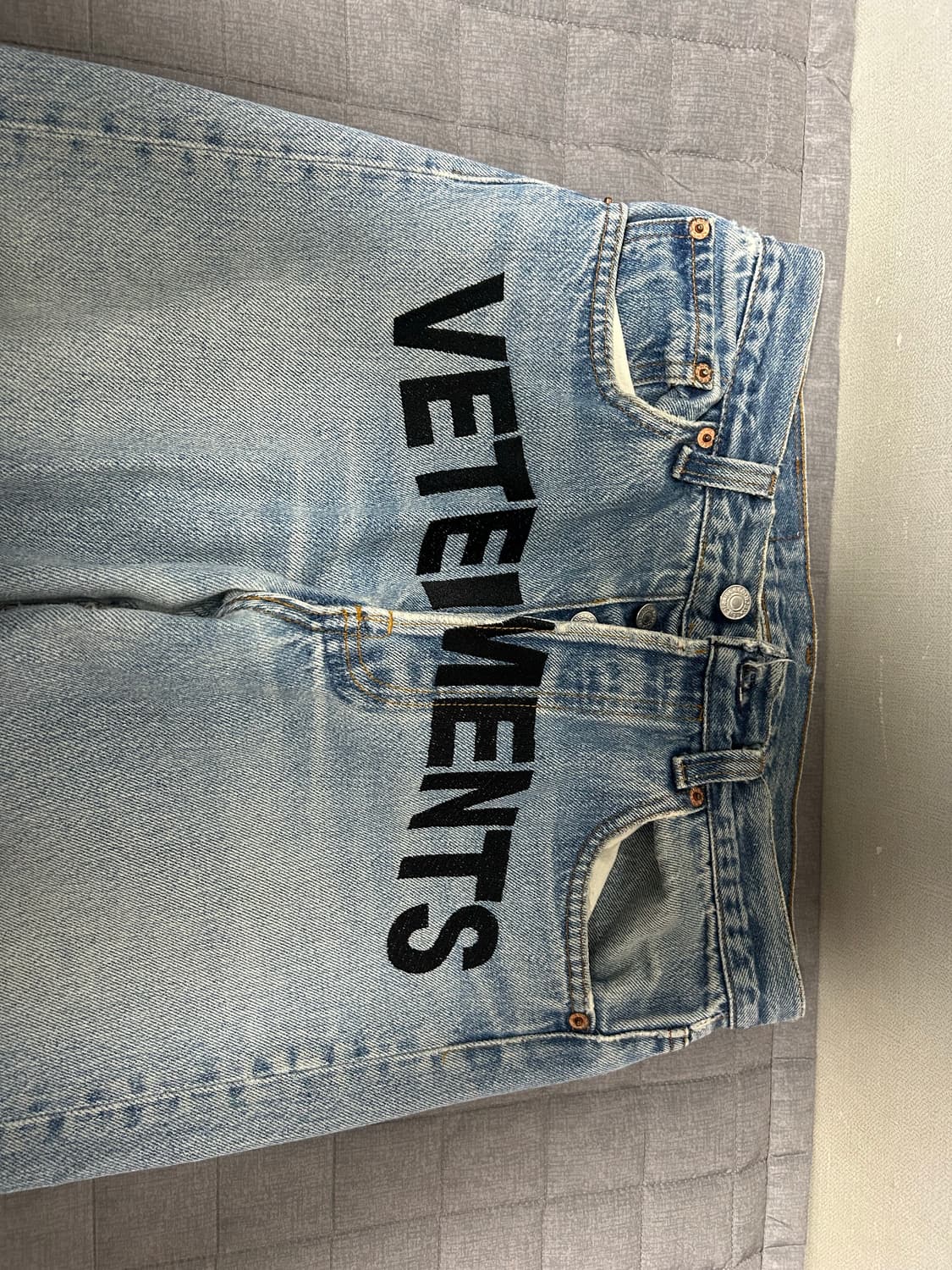 [S] 베트멍 리바이스 앞 자수 로고 데님 팬츠 상품이미지3